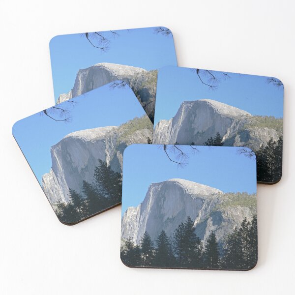 Aperçu de l'œuvre Yosemite Half Dome de Yosemite Village créée et vendue par Tdcc2000.