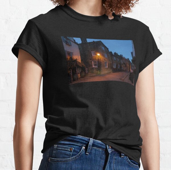 Robin Hoods Bay - Evening Glow Classic T-Shirt