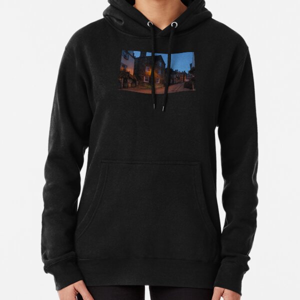 Robin Hoods Bay - Evening Glow Pullover Hoodie