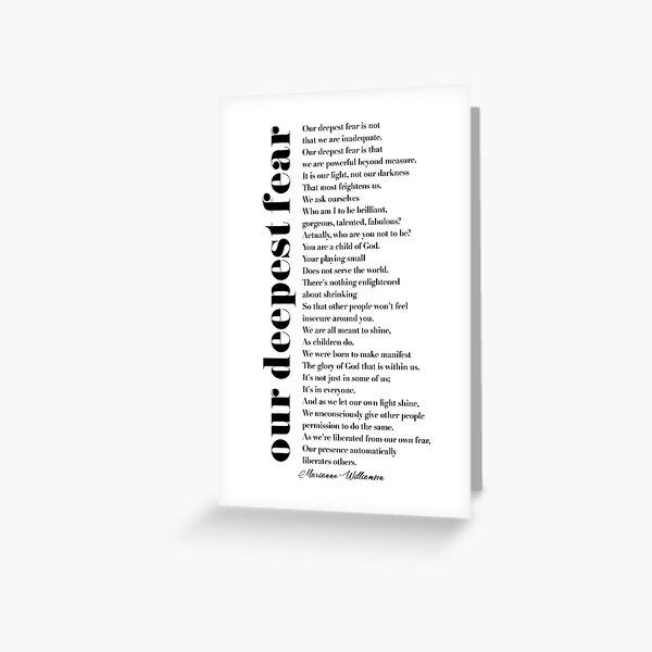 Vista previa del artículo con la obra «Nuestro miedo más profundo por Marianne Williamson (Negro)», diseñado y vendido por TypographyTales.