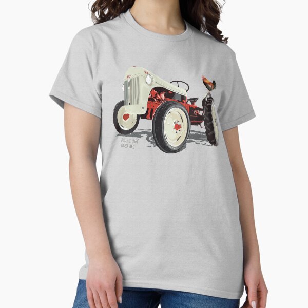 Old Redbelly, the Ford8N – with Barney the Rooster! Classic T-Shirt