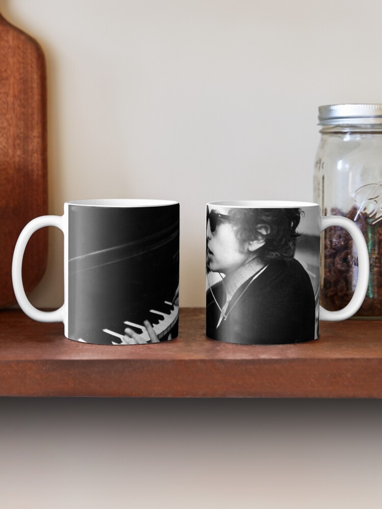 Alternate view of lar4 Bob ry Dylan sommer tour 2019 Mug