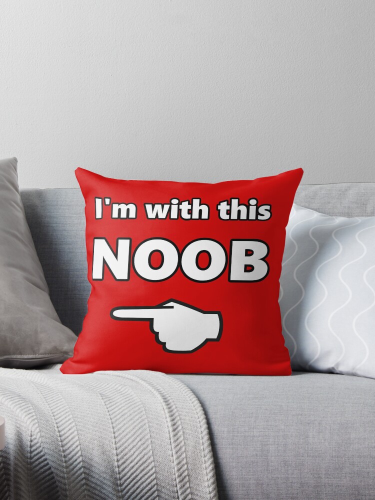 I M With This Noob Pc Gamer Master Race Right Throw Pillow By Amagicaljourney Redbubble - asc t 128 roblox