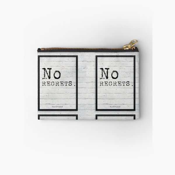 Aperçu de l'œuvre No regrets - quote typography text art by Word Fandom - wordfandom créée et vendue par Kerry Pritchard.