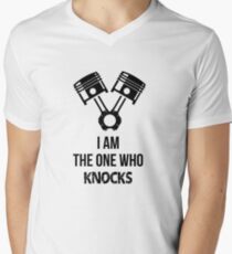 I'm the one who knocks - Engine Decal (White) V-Neck T-Shirt