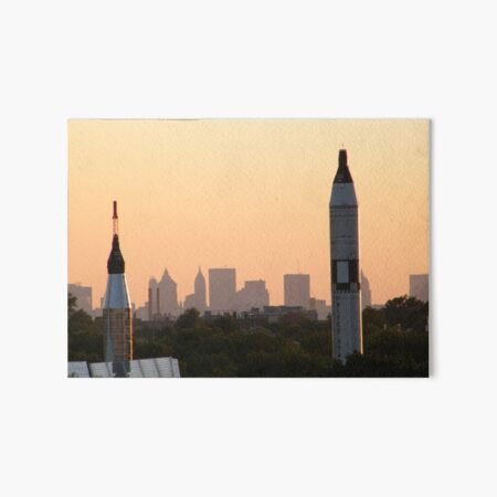 Artikel-Vorschau von Manhattan Skyline in der Abenddämmerung, Blick vom Flushing Meadow Park, designt und verkauft von lenspiro.