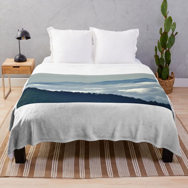Item preview, Sobre las nubes designed and sold by Elizabeth "Tibby" Steedly.