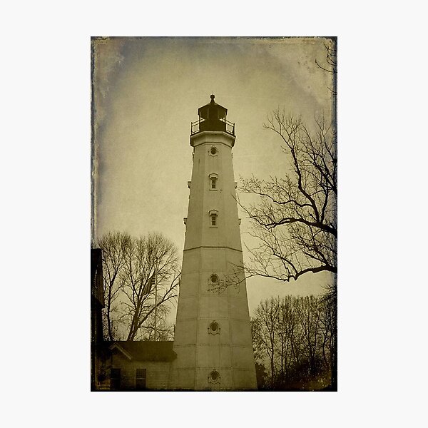 Milwaukee's North Point Lighthouse © Photographic Print
