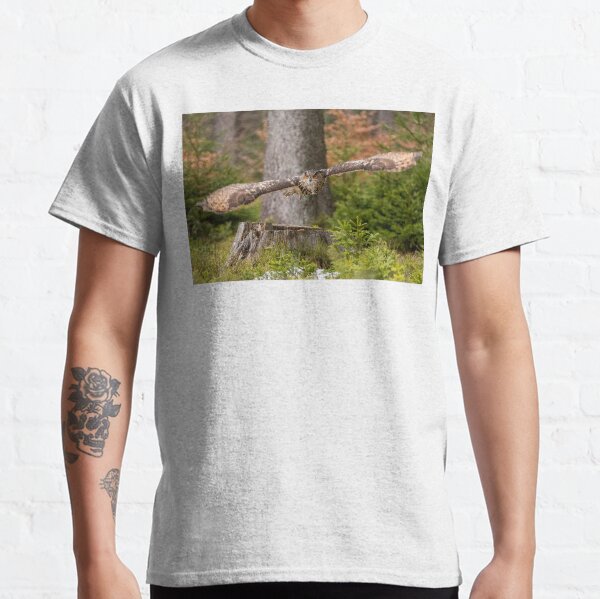Eagle Owl in flight. Classic T-Shirt