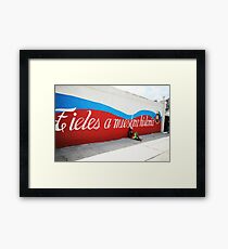 fieles a nuestra historia. Framed Print