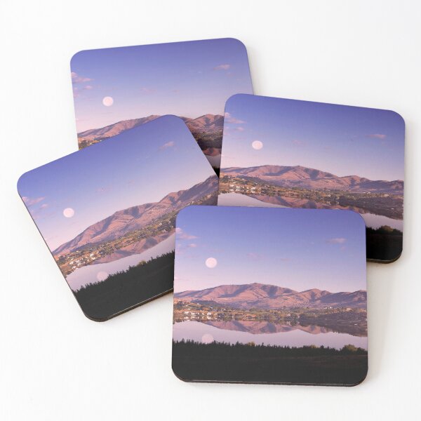 Item preview, Salida de la luna sobre el lago Wapato. designed and sold by Alex Preiss.