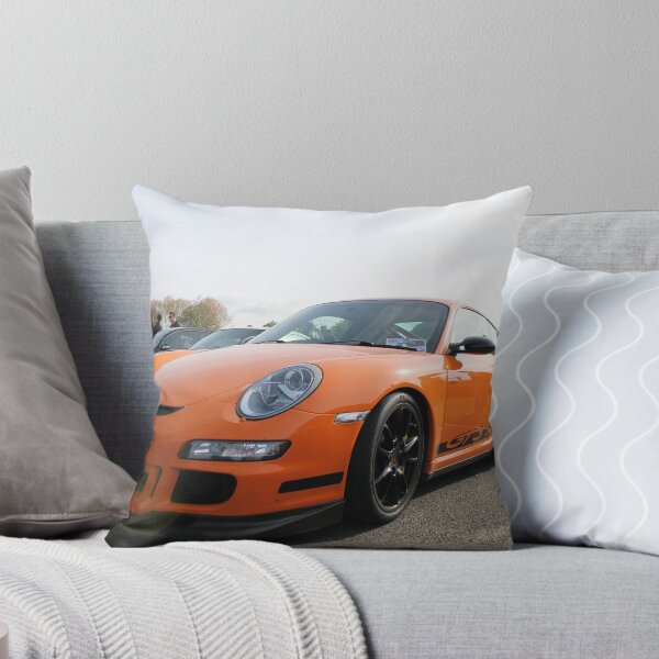 Artikelvorschau, Porsche 911 GT3 RS entworfen und verkauft von Tom Gregory.
