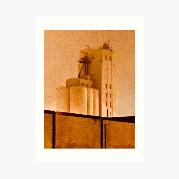 Old Minneapolis Grain Elevator Art Print