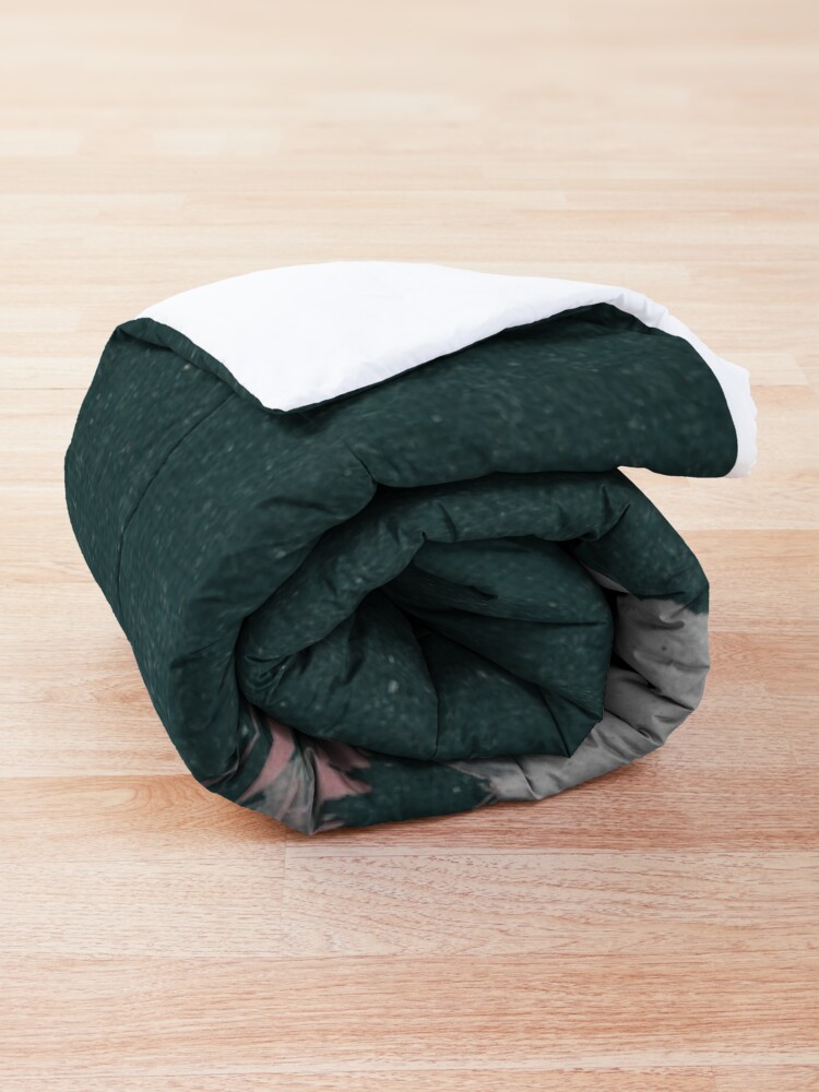 Alternate view of The Great Wave off Kanagawa Mount Fuji Eruption Comforter