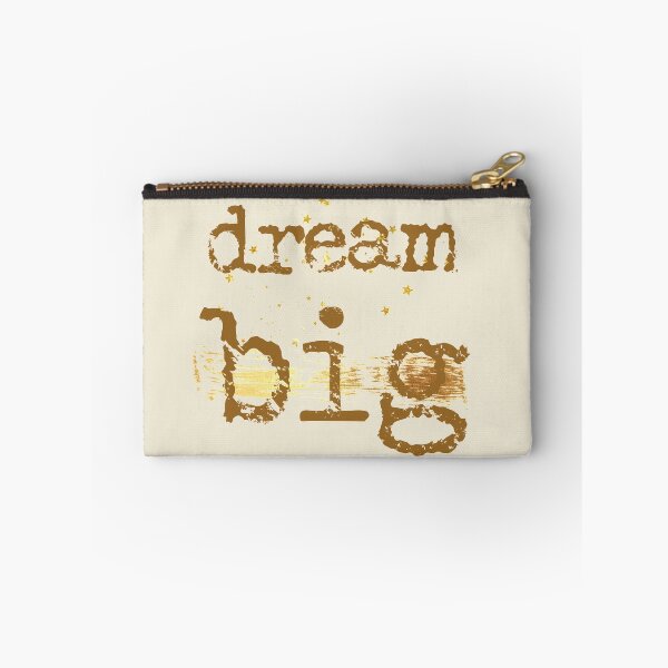 Aperçu de l'œuvre Dream big typography text art quote by Word Fandom - wordfandom créée et vendue par Kerry Pritchard.