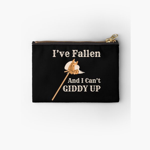 Artikelvorschau, I Fallen I Can´t Giddy Up Steckenpferd Hobbyhorse entworfen und verkauft von MooonTees.