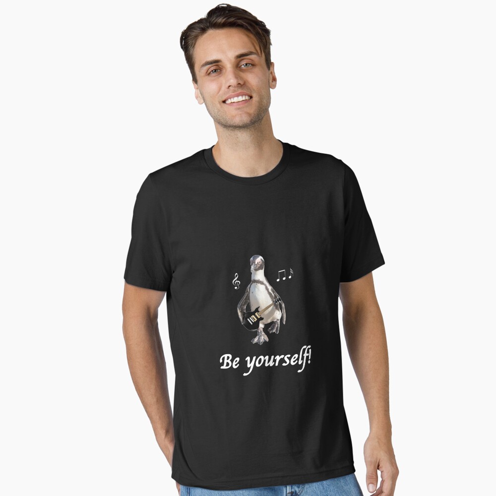 Artikel-Vorschau von Essential T-Shirt, designt und verkauft von Igelchen.