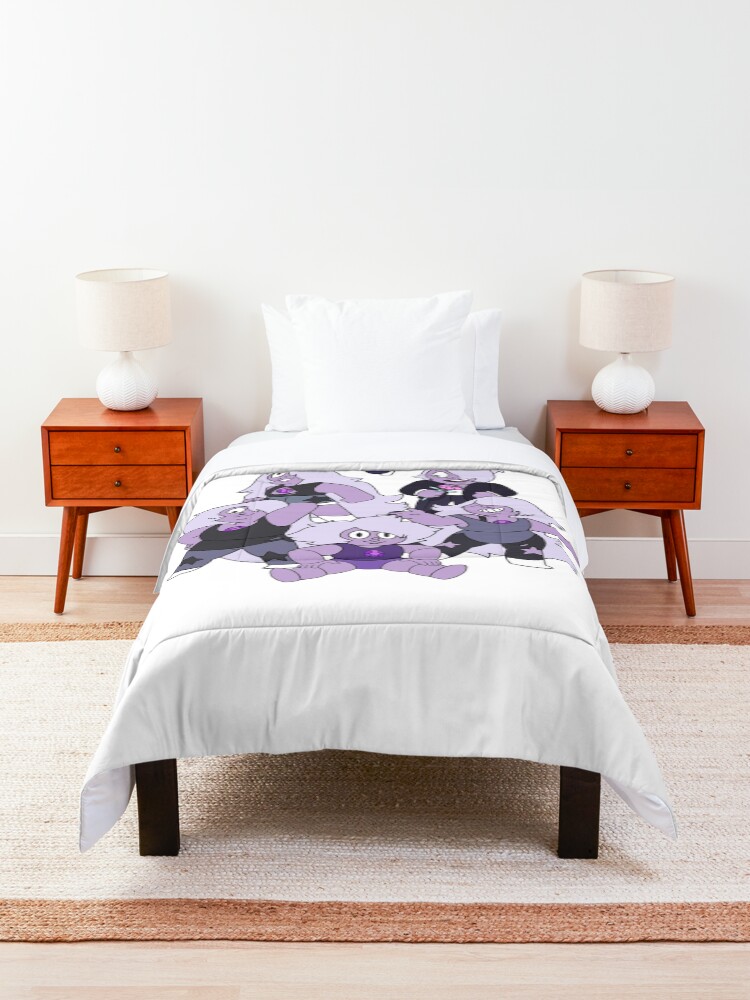 Alternate view of The many faces of Amethyst Comforter
