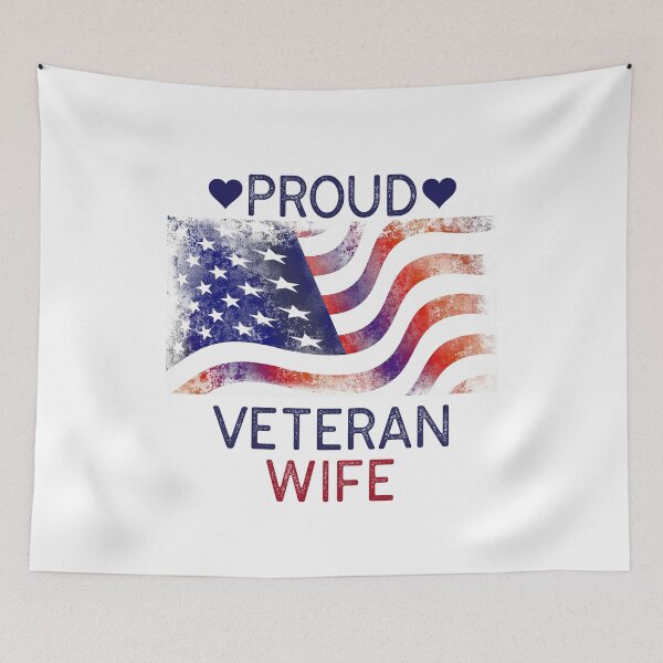 Artikelvorschau, Veteran "Proud Veteran Wife". entworfen und verkauft von KateMarc.