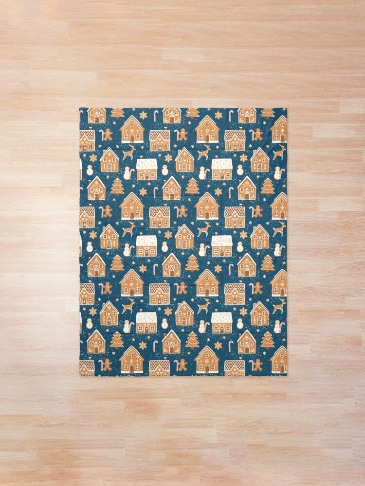 Alternate view of Gingerbread Village Comforter
