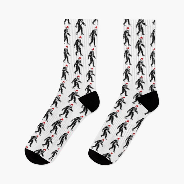 Artikelvorschau, Bigfoot, der Weihnachtssankt-Hut trägt entworfen und verkauft von AlaskaGirl.