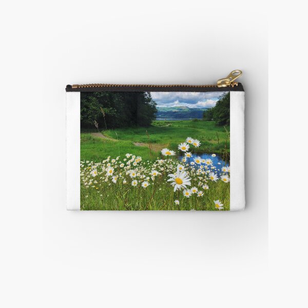 Item preview, Daisy field  designed and sold by Lucyxwolf.