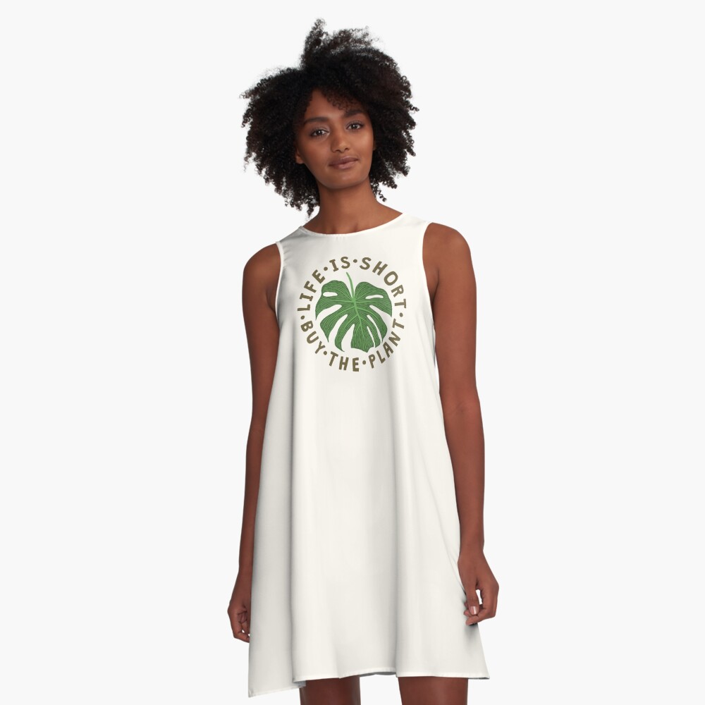 Vista previa del artículo con la obra «Vestido acampanado», diseñado y vendido por TheLoveShop.