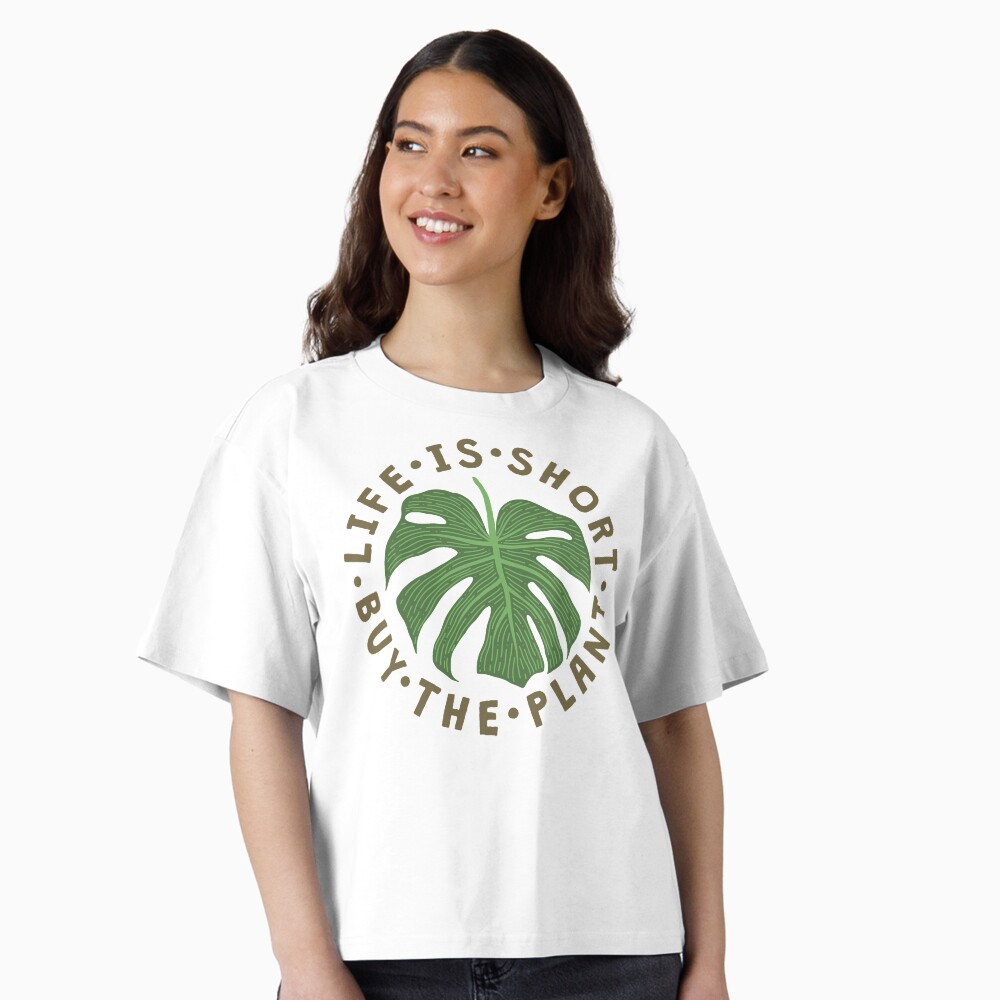 Vista previa del artículo con la obra «Camiseta holgada boxy», diseñado y vendido por TheLoveShop.