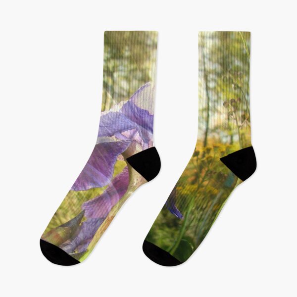 Item preview, April designed and sold by Elizabeth "Tibby" Steedly.