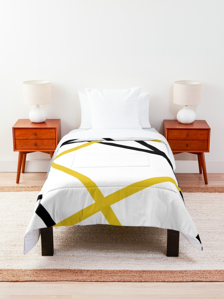 Alternate view of Linda Comforter