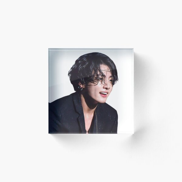 Artikelvorschau, Jungkook Lange Haare Heiß entworfen und verkauft von Drakon.