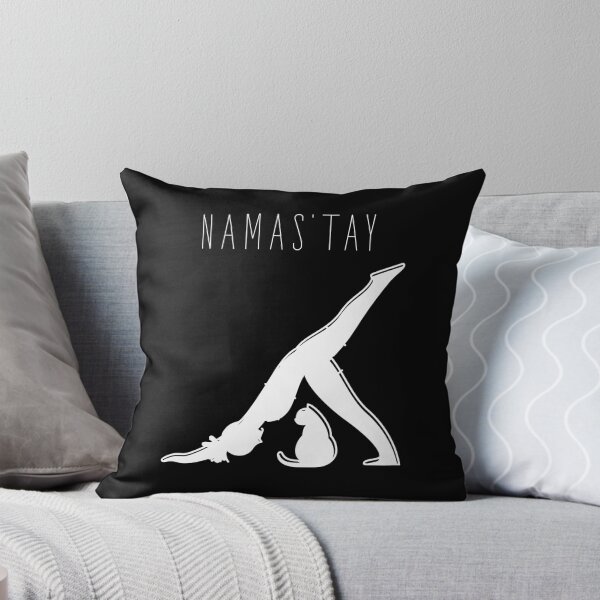 Artikelvorschau, Namas’tay cat yoga typography text art quote by Word Fandom - wordfandom entworfen und verkauft von Kerry Pritchard.
