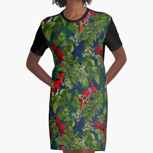 Roter Vintage Papagei im grünen Dschungelmuster T-Shirt Kleid
