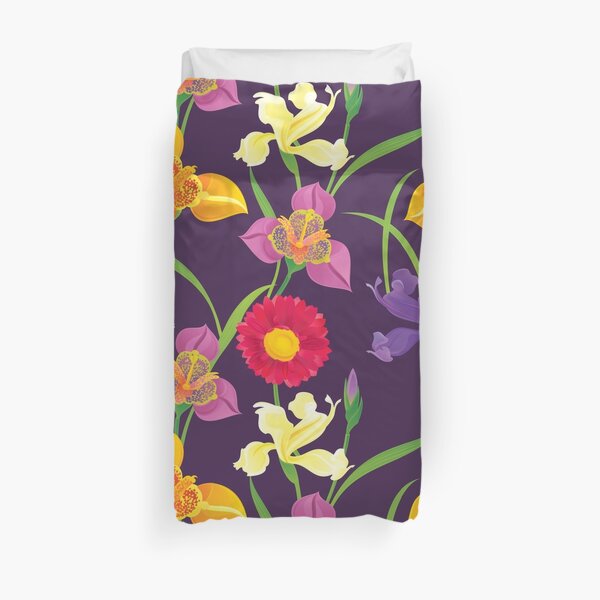 Tigridia, Iris, Daisy Pattern Duvet Cover