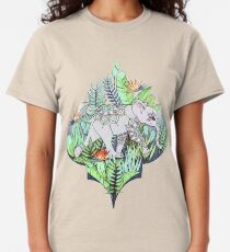 Little Elephant on a Jungle Adventure – faded vintage version Classic T-Shirt