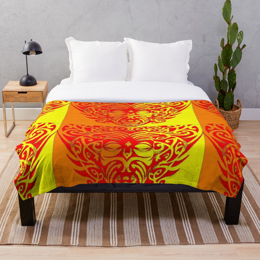 "Maori Style Ta Moko New Zealand Art" Throw Blanket by DuncanMac