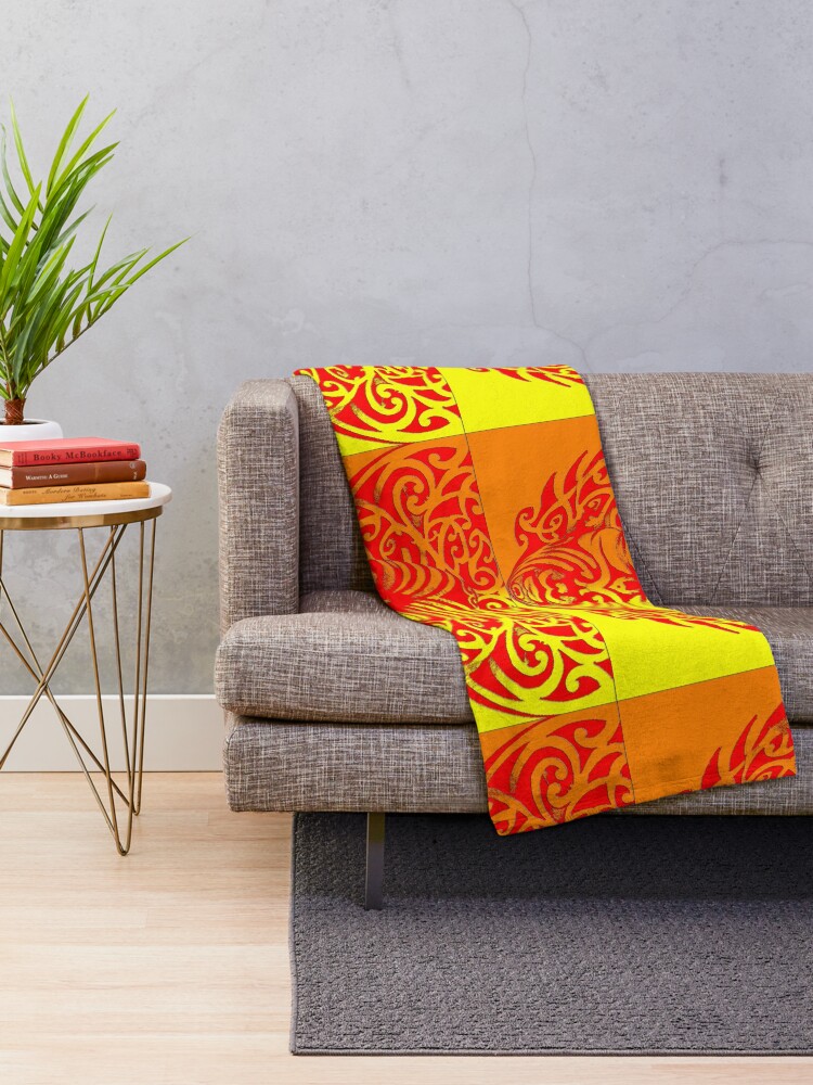 "Maori Style Ta Moko New Zealand Art" Throw Blanket by DuncanMac