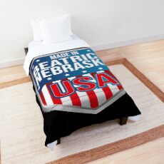 Made in Beatrice, Nebraska. Patrotic USA Comforter
