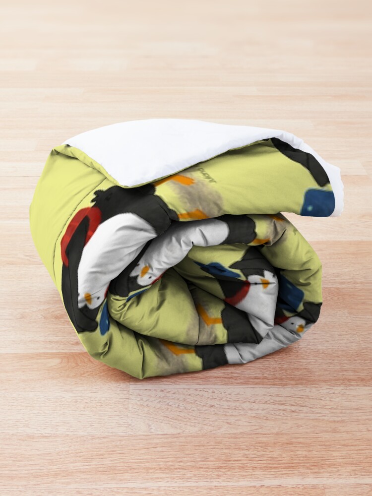 Alternate view of Tourist Penguin Comforter