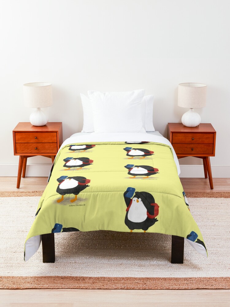 Alternate view of Tourist Penguin Comforter