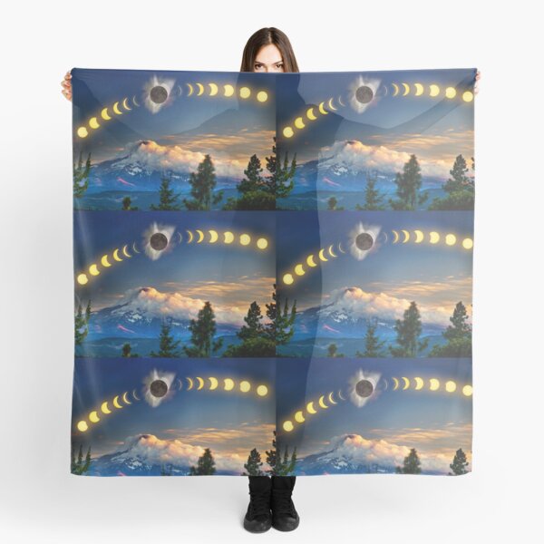 Solar Eclipse of Aug 21, 2017 as visualized above Mt. Hood Scarf