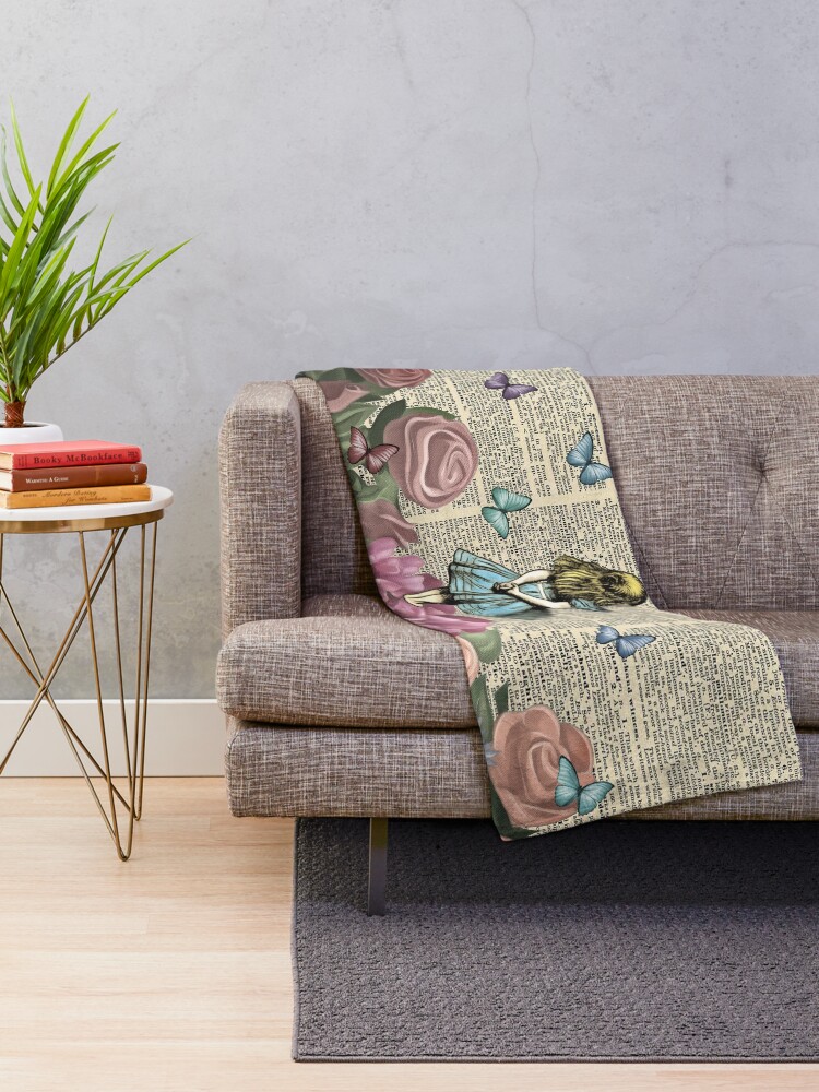Alternate view of Alice In Wonderland - Wonderland Garden Throw Blanket