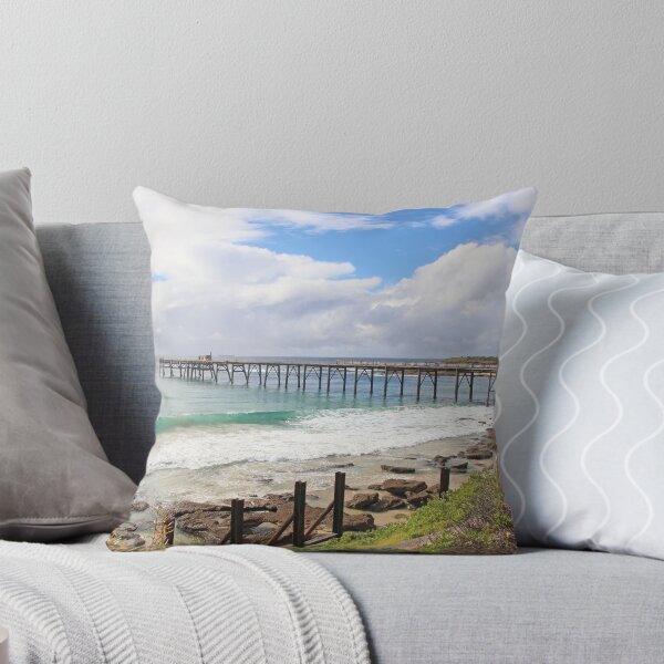Artikelvorschau, Catherine Hill Bay Pier entworfen und verkauft von Doug Cliff.