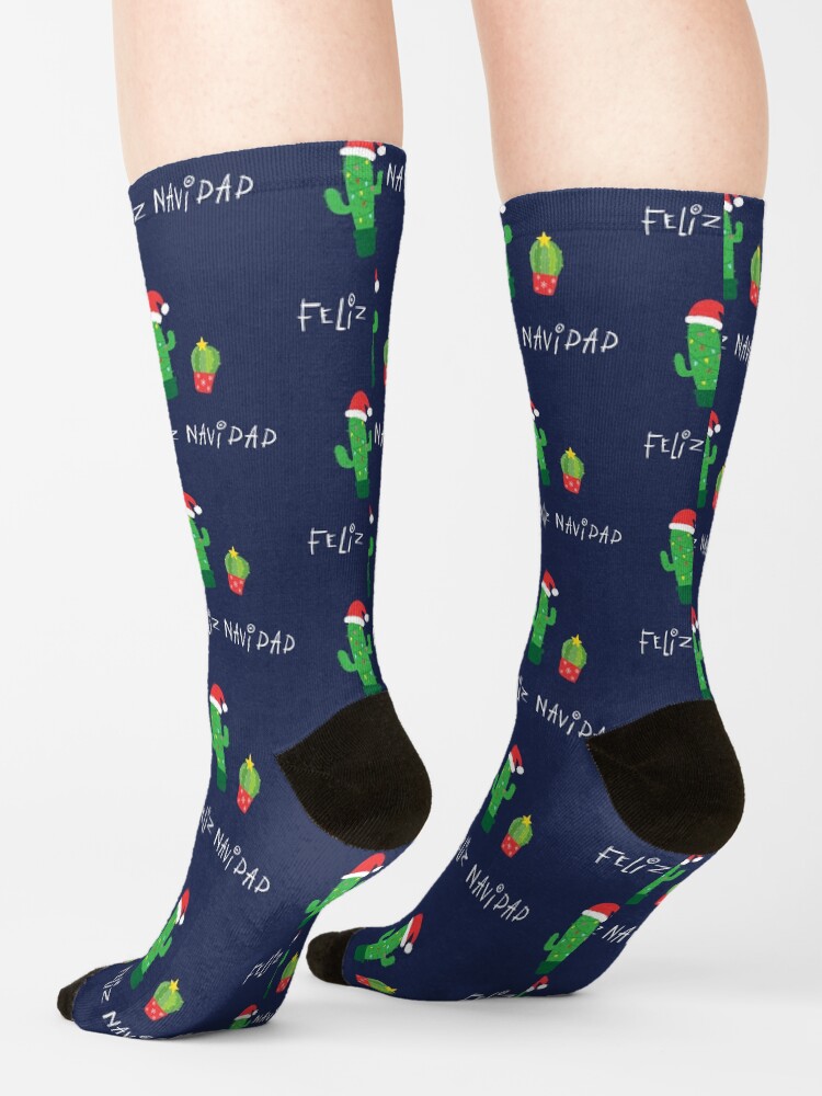"Christmas Cactis Feliz Navidad Apparel (Spanish)" Socks by HeyHoJo