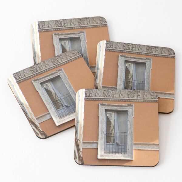 Artikelvorschau, Roman Window Architecture Ancient Facade Rom Italien entworfen und verkauft von Anna Lemos.