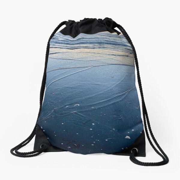 Low tide in the summer Drawstring Bag