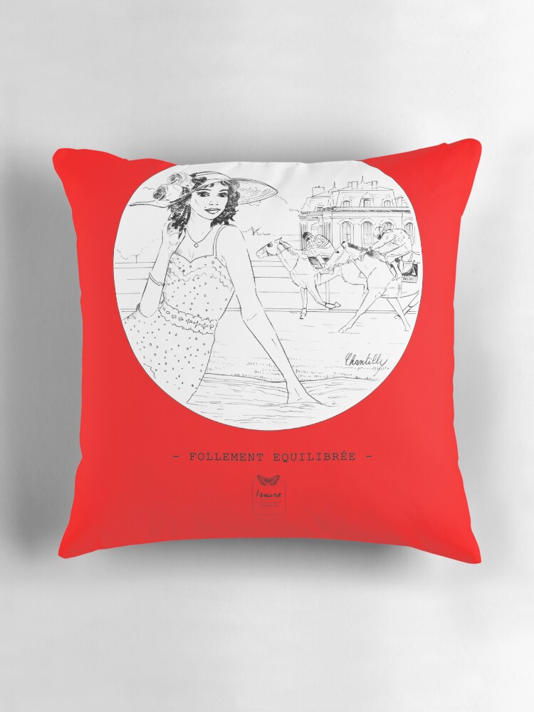 Aperçu 3 sur 4. Coussin avec l'œuvre FOLLEMENT ÉQUILIBREE créée et vendue par IsaureEcartfixe.