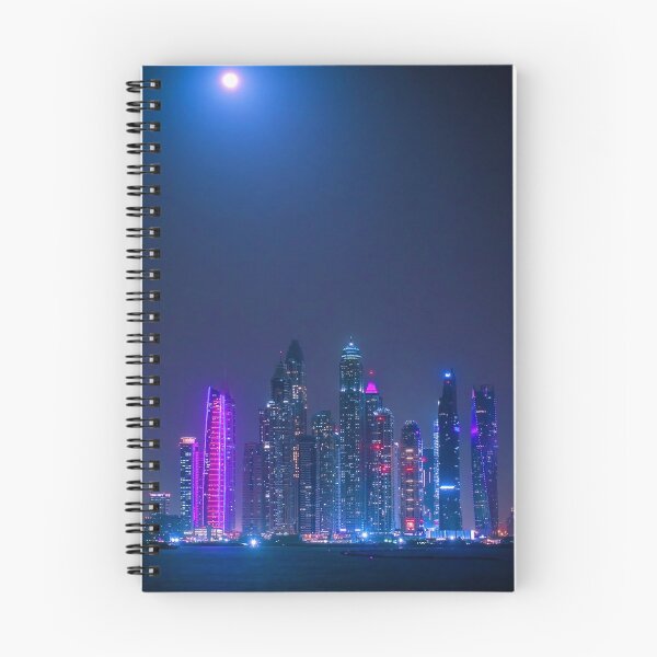 Artikelvorschau, Neon City Nacht Skyline Cyberpunk Vaporwave Ästhetische Kunstfotografie entworfen und verkauft von CoitoCG.