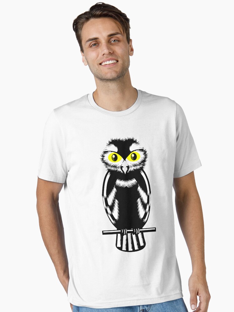 Black and White Owl Essential T-Shirt