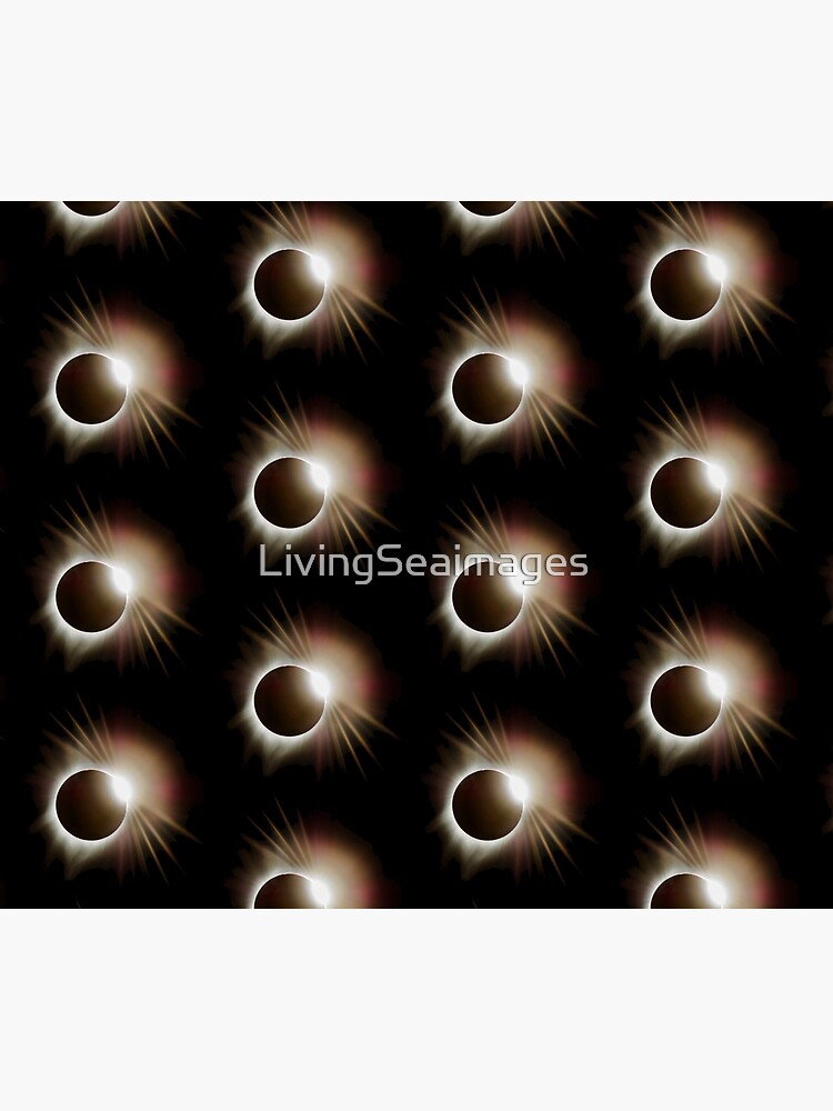 Diamond Ring Around the Sun by LivingSeaimages